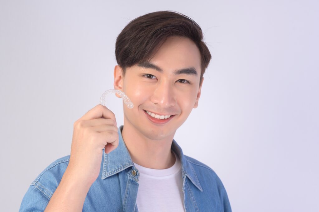Invisalign vs. Traditional Braces: Which Option Is Right for Your Smile?